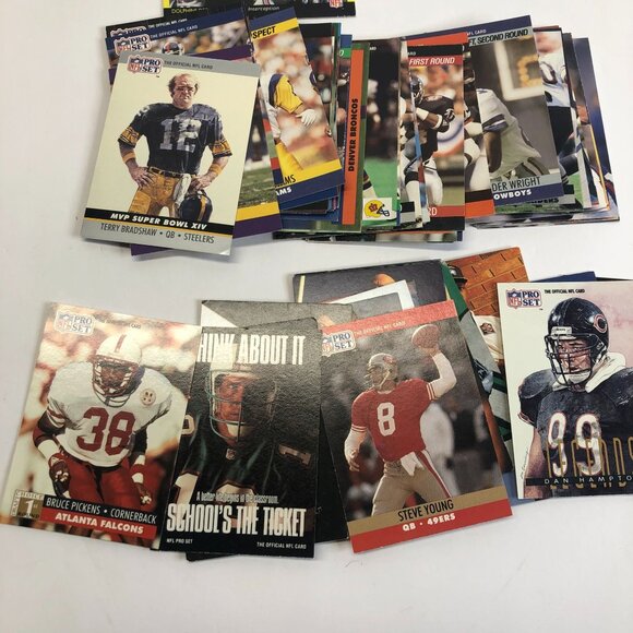 Lot of 116 Football Cards 1995 Topps 1991 NFL Pro Set 1992 Upper Deck - Picture 3 of 12